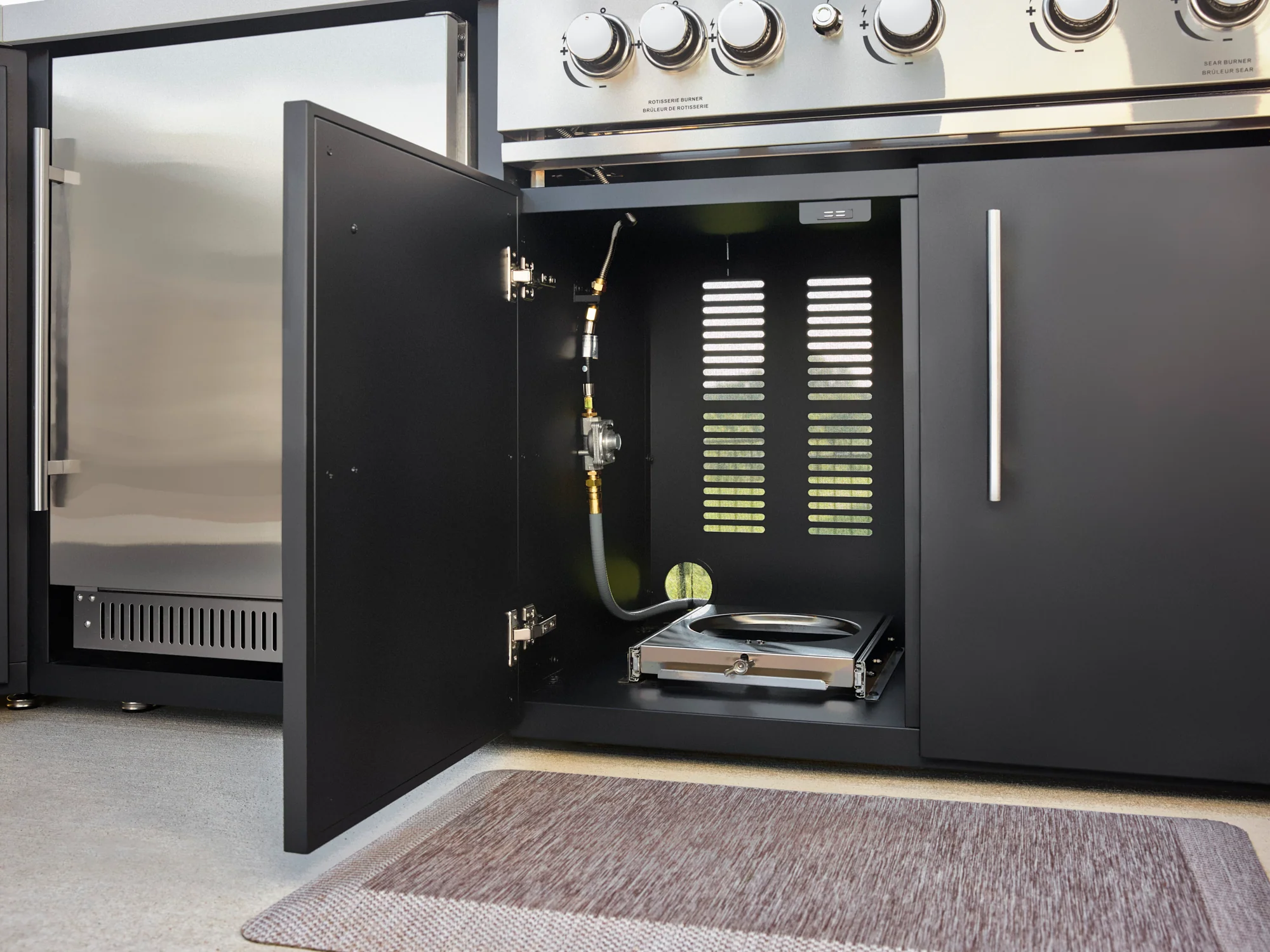 Emory | Corner Outdoor Kitchen Island with Built-In Grill & Griddle - Image 13