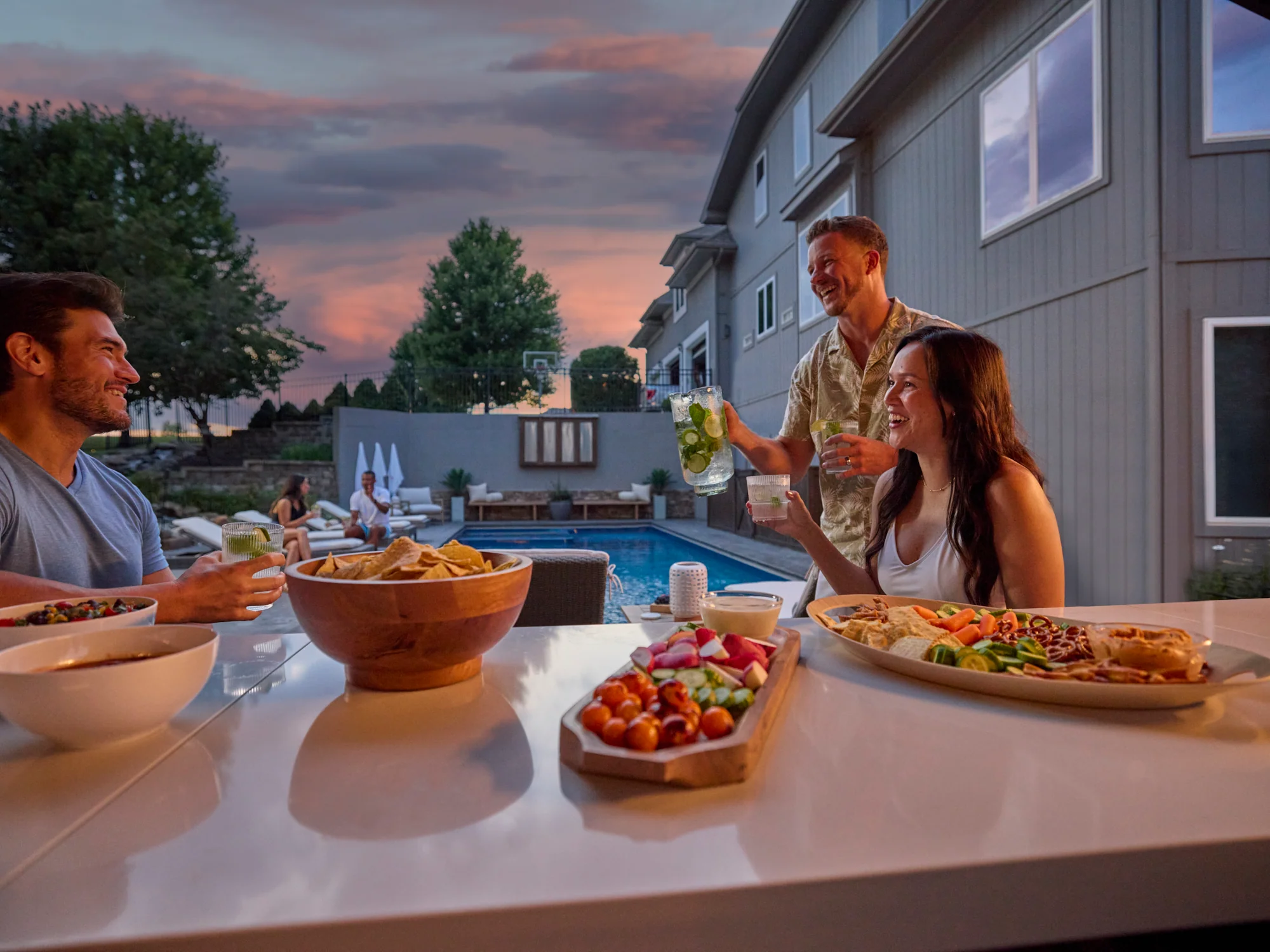 Lancaster | Galley Outdoor Kitchen with Built-In Grill & Pizza Oven - Image 25