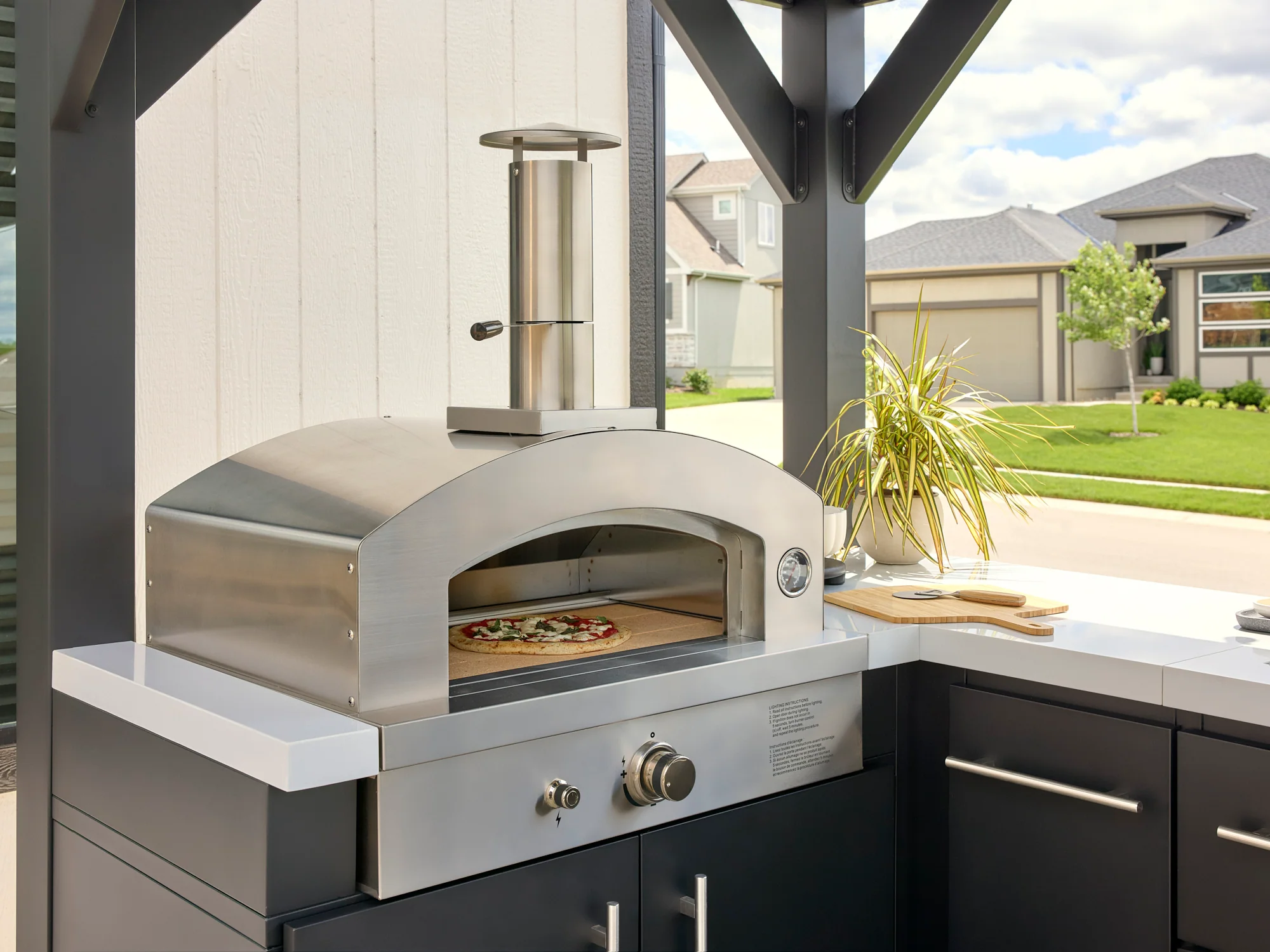 Lancaster | L-Shape Outdoor Kitchen with Built-In Grill & Pizza Oven - Image 6